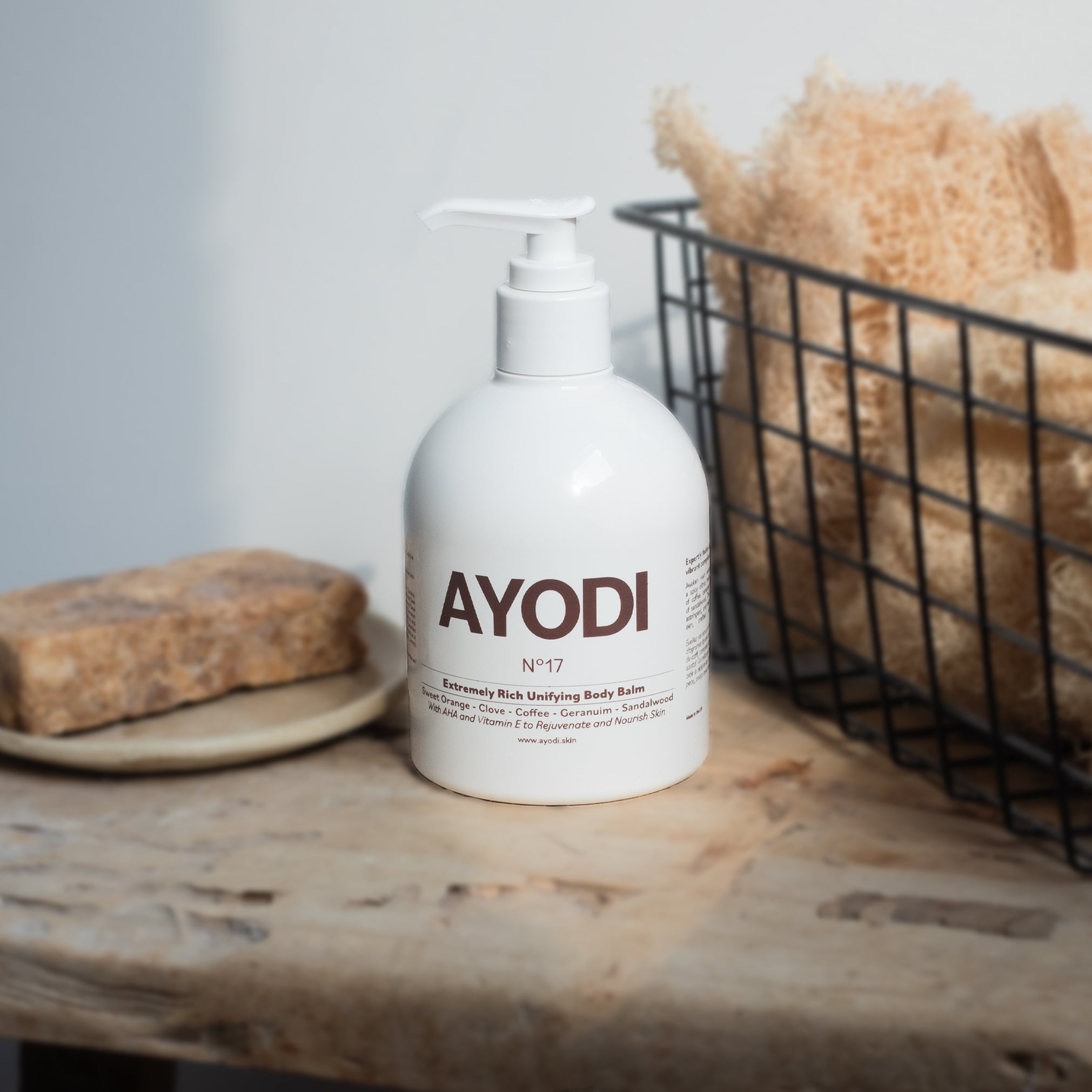AYODI No. 17 | Aromatic AHA Exfoliating Body Lotion for Dry Skin